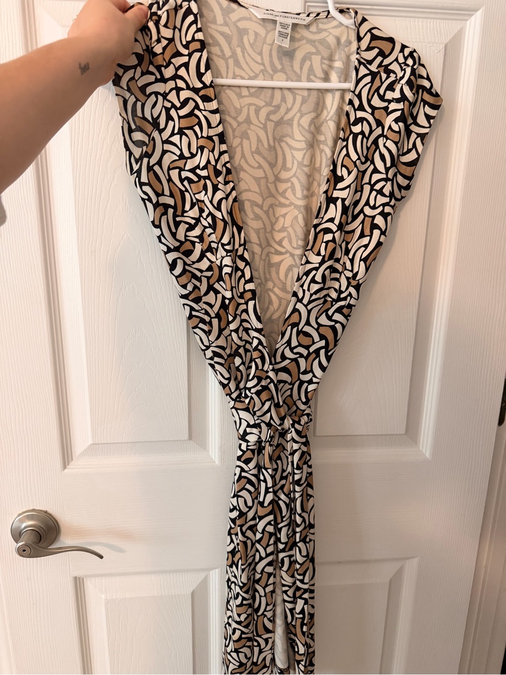 Diane von Furstenberg 100% Silk Printed Wrap Maxi Dress | Size 2